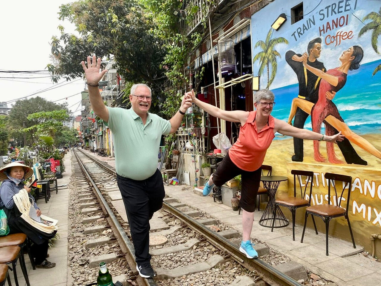 learn Vietnamese with family and kids Hanoi local experience